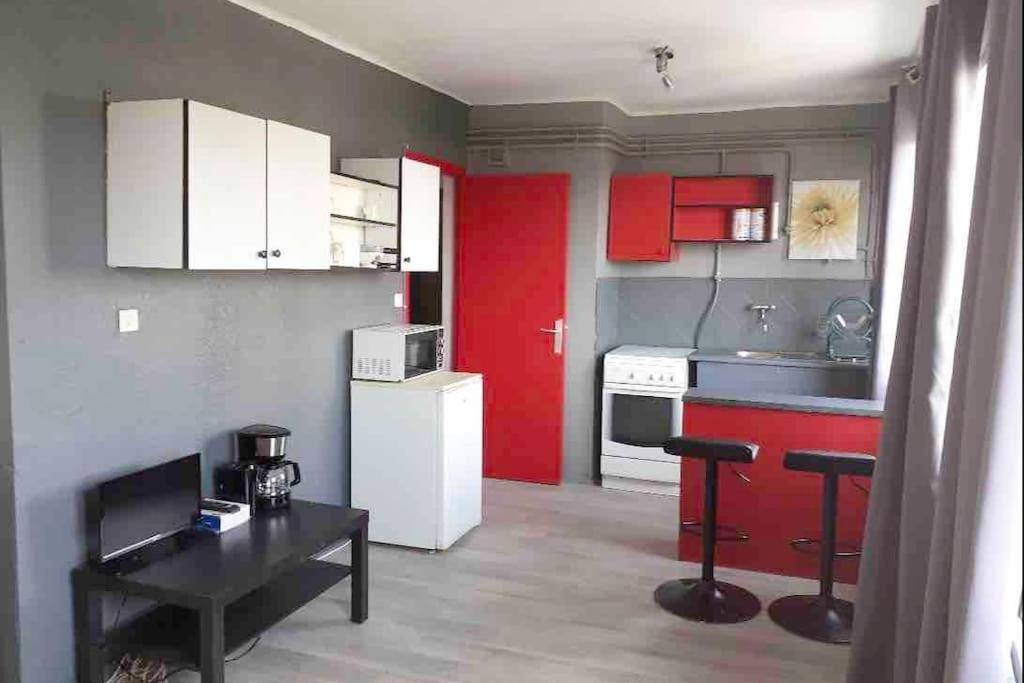 شقة Toulon Est La Valette Studio 35M2 Dominant Parking Proche Mer المظهر الخارجي الصورة
