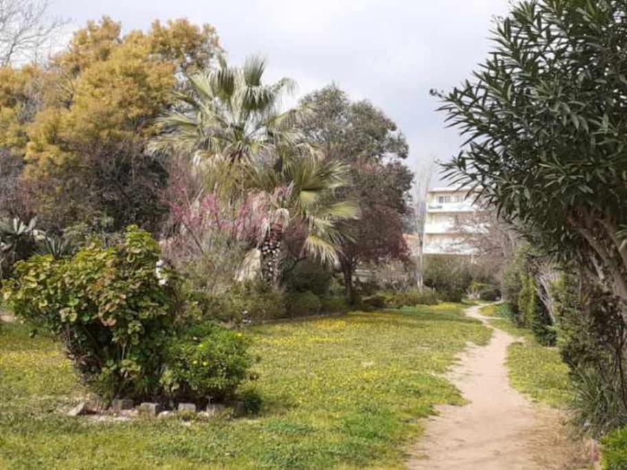 شقة Toulon Est La Valette Studio 35M2 Dominant Parking Proche Mer المظهر الخارجي الصورة